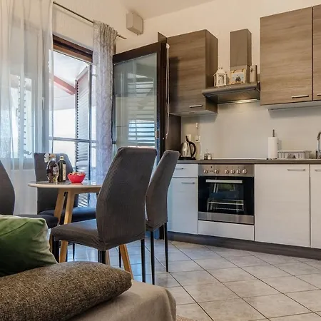 Santek Apartamento