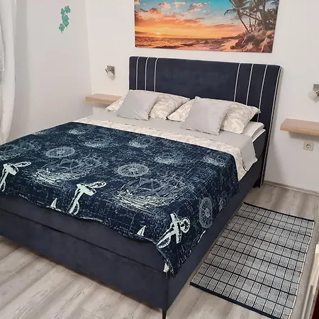 Santek Apartamento