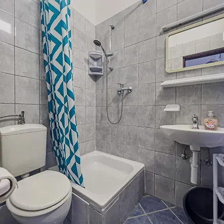 Santek Apartment